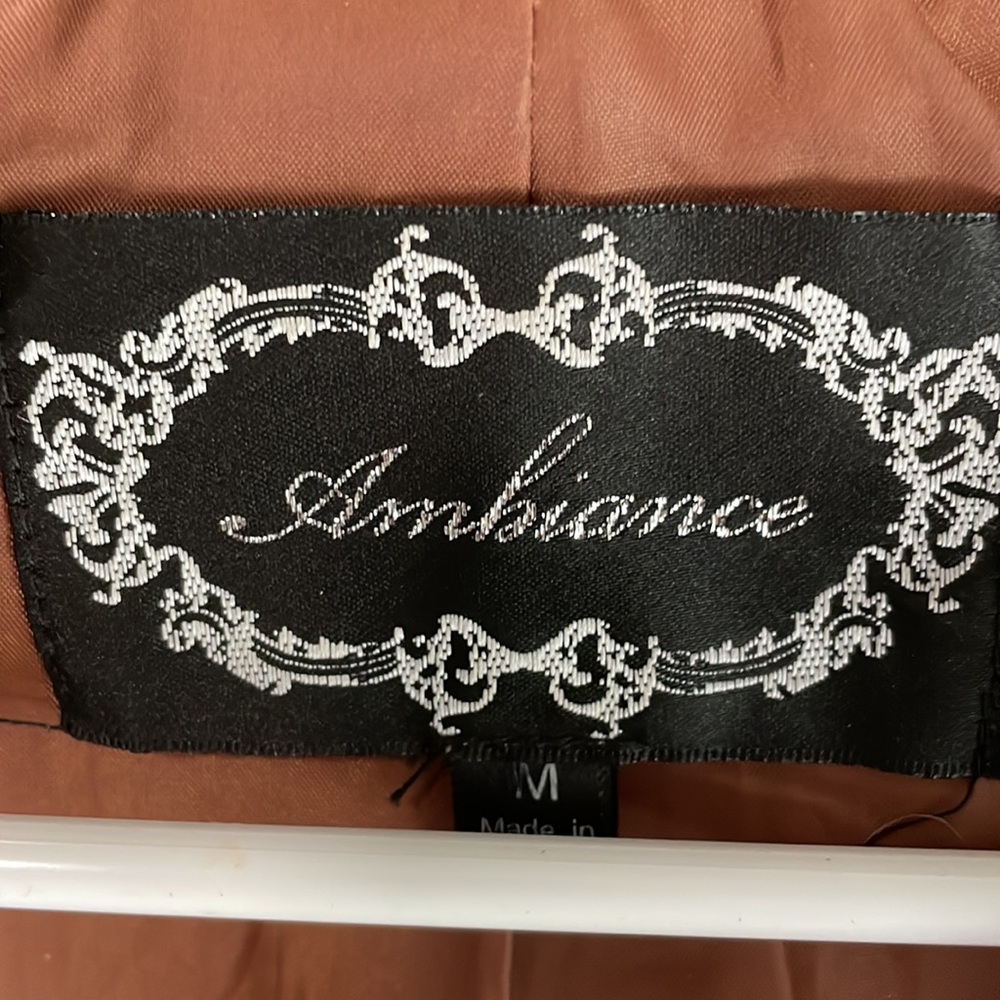 Ambiance - Picture 12 of 16